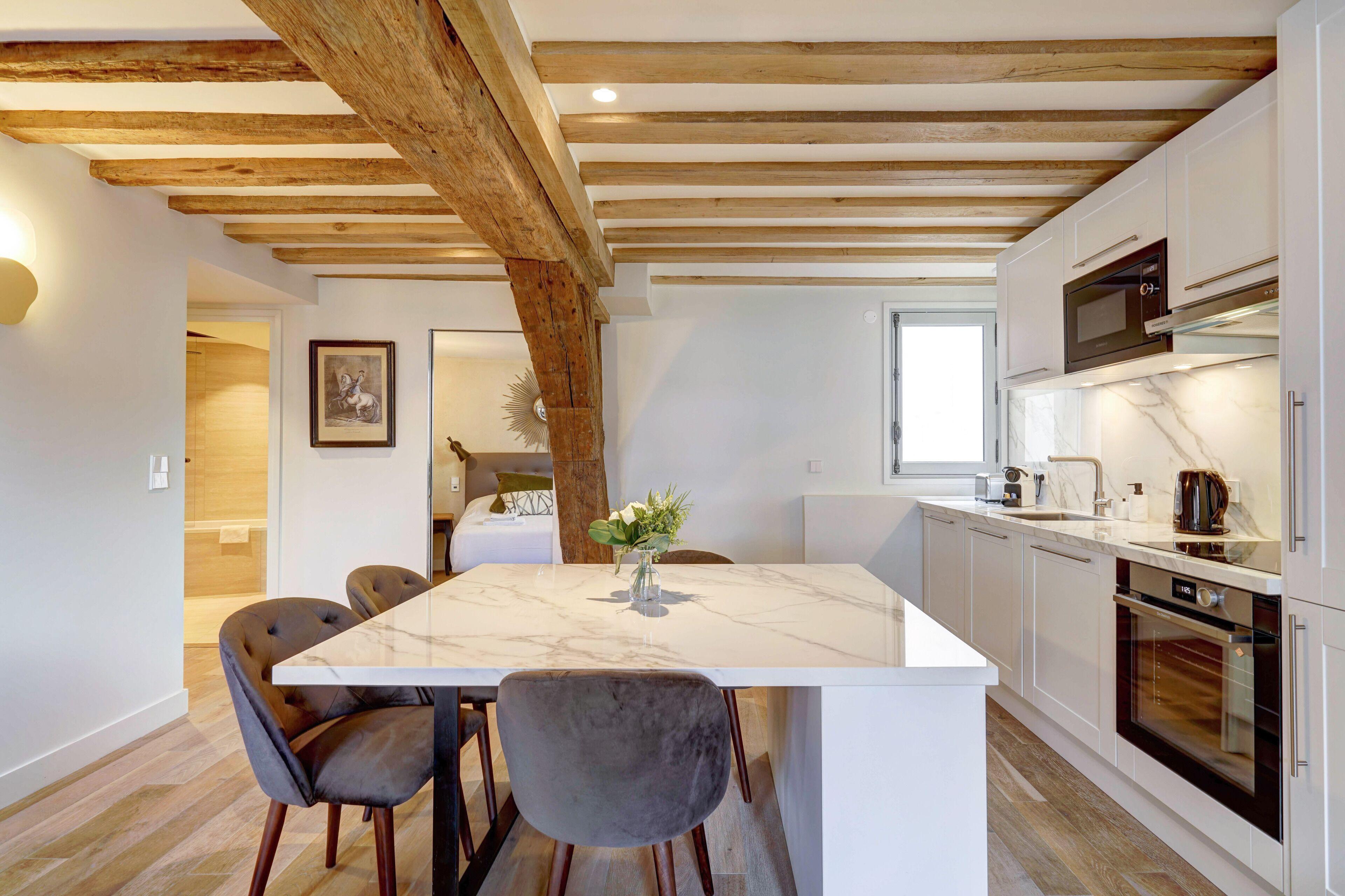 Du Louvre St Honoré