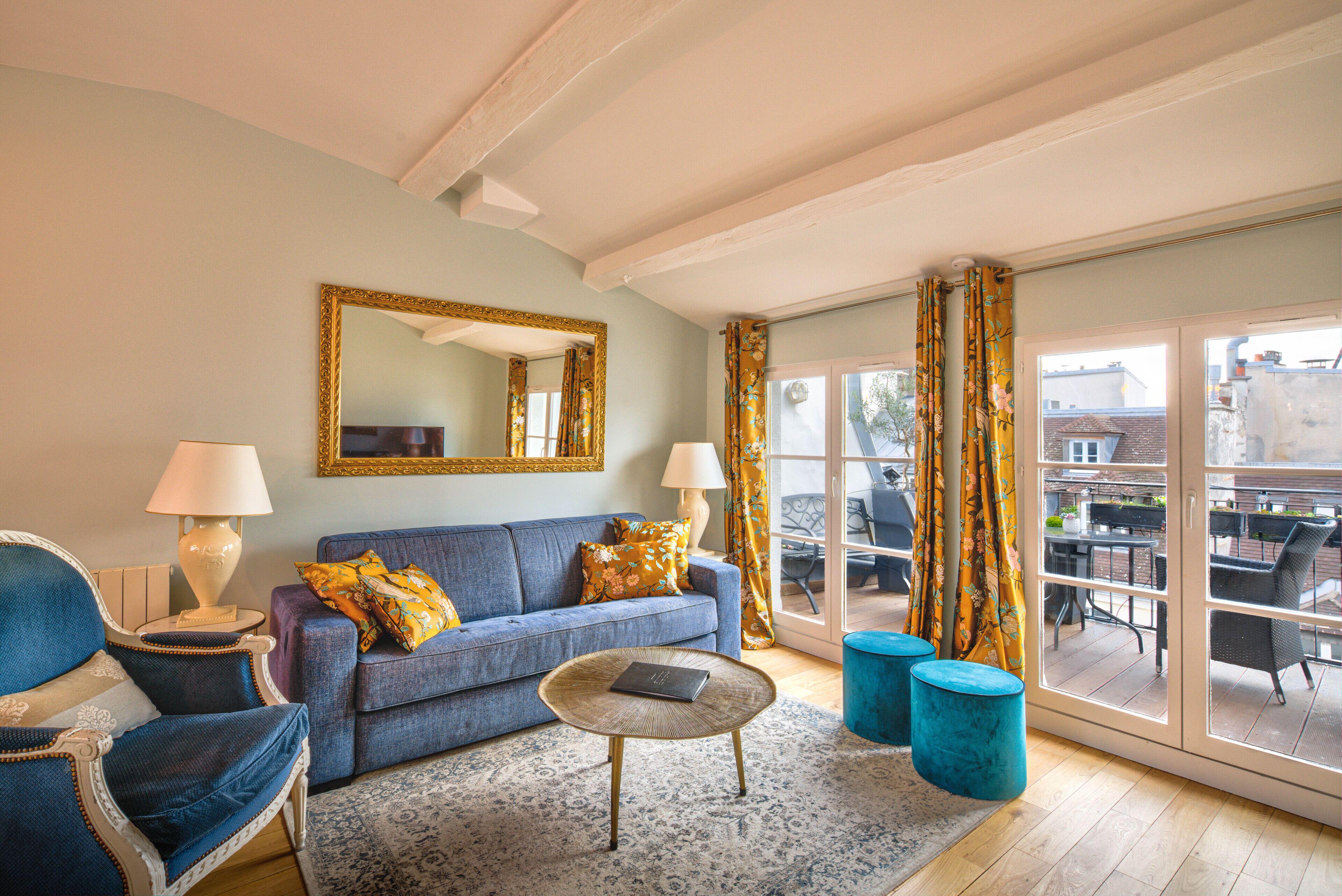 Du Louvre St Honoré * Parigi