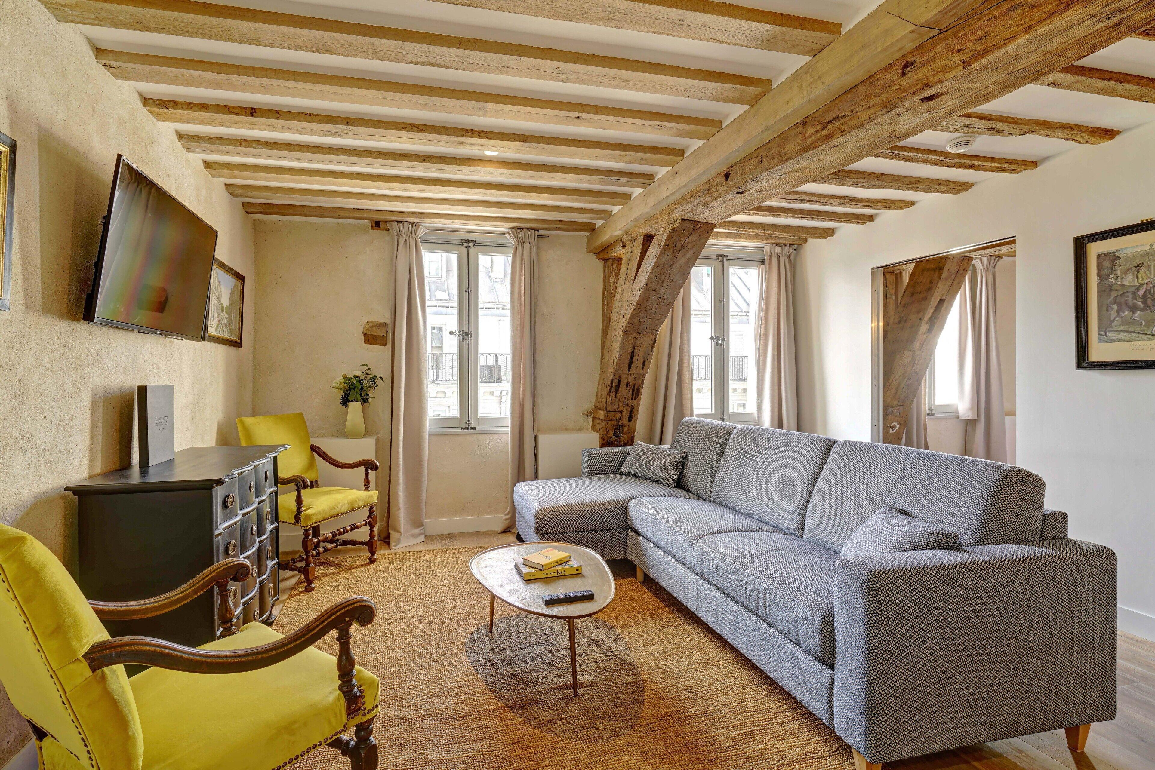 Apartment Du Louvre St Honore Paris