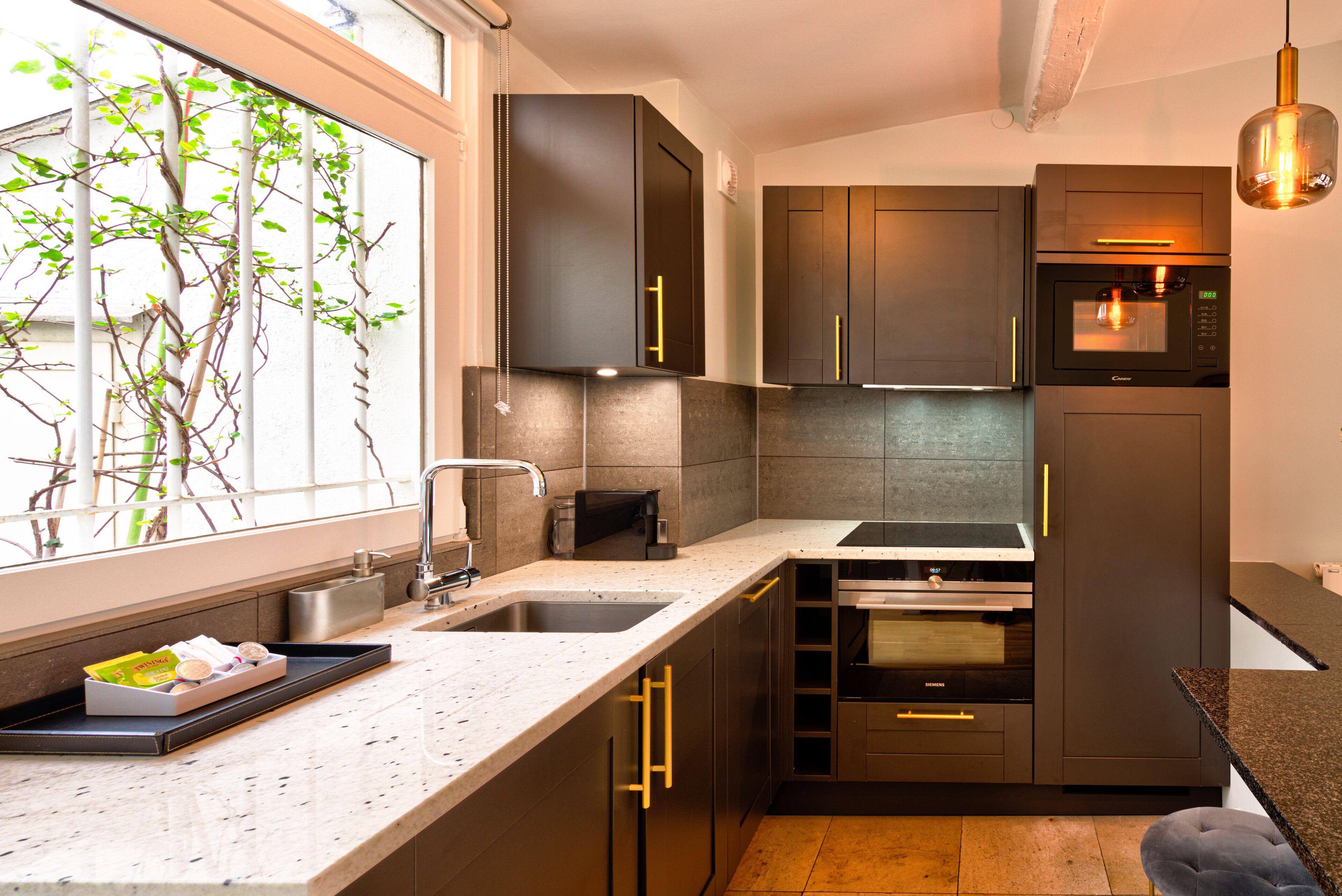 Du Louvre St Honoré * Parigi