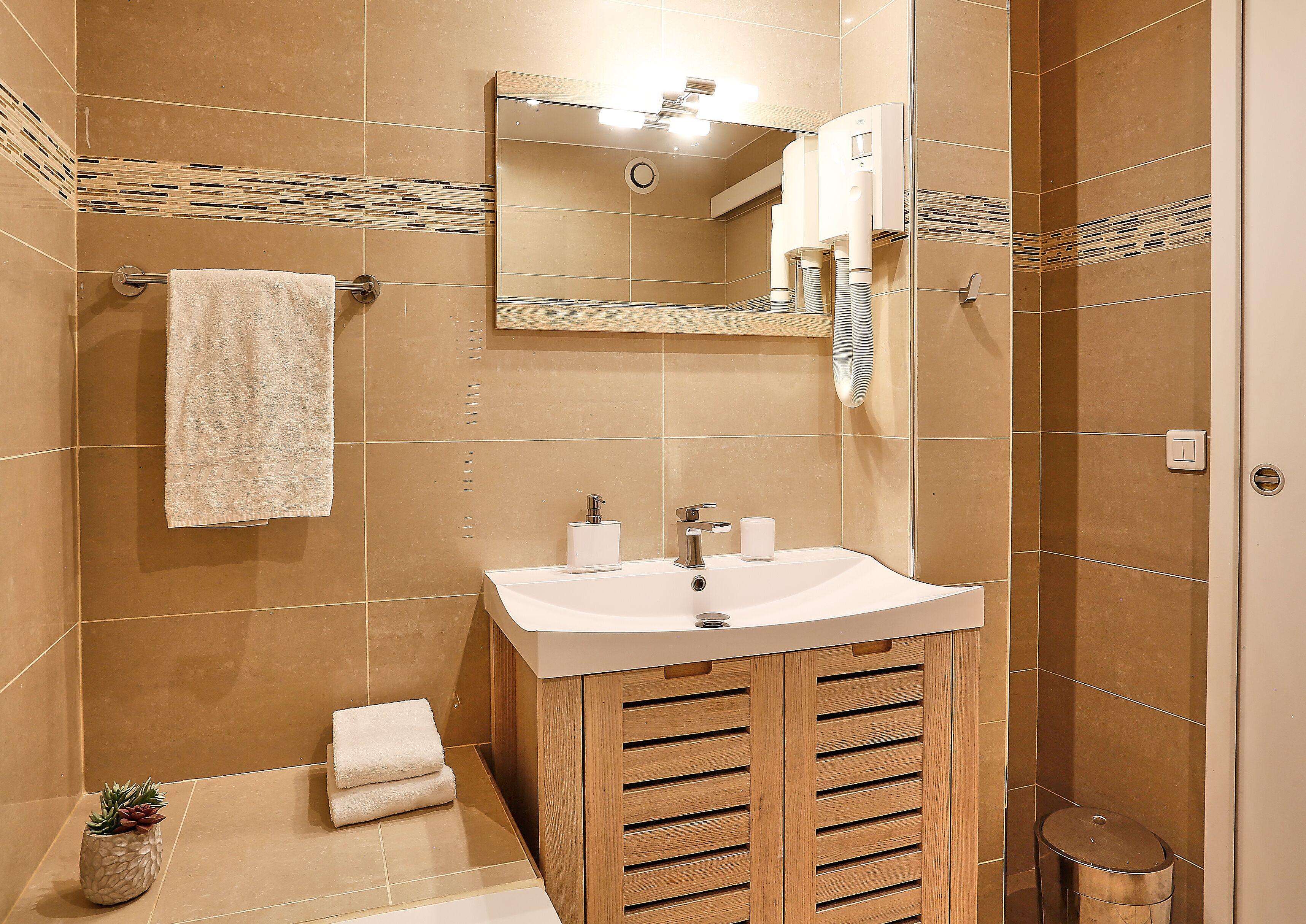 Apartment Du Louvre St Honore *